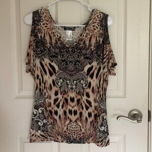 Venus Women's Animal Print Cold Shoulder Top, size XS, NWOT